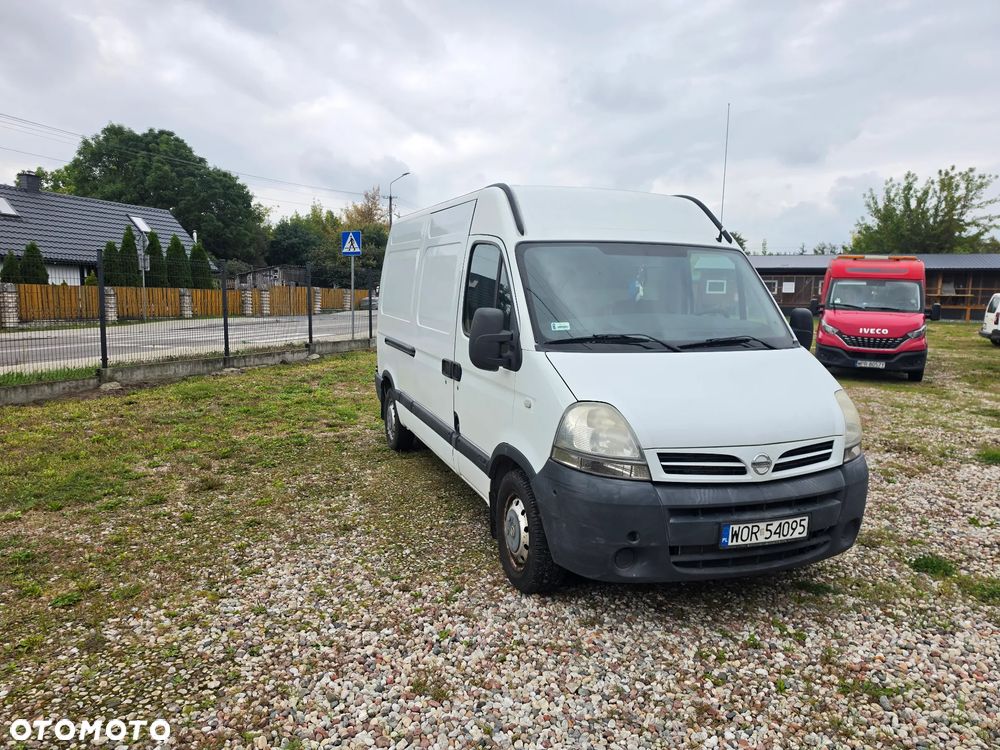 Nissan Interstar - 4