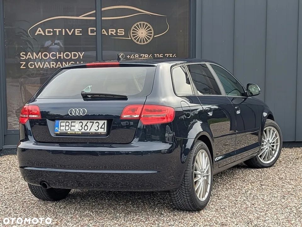Audi A3 Sportback 2.0 TDI DPF S line Sportpaket - 10