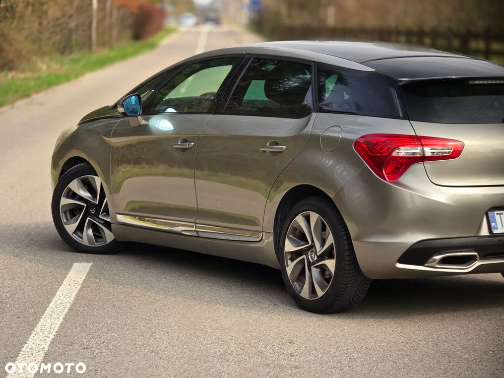 Citroën DS5 HDi 165 SportChic - 31