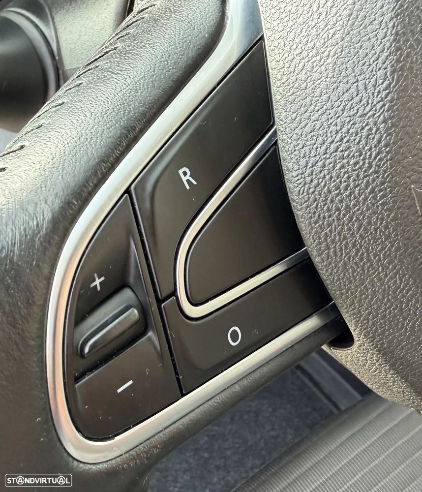 Renault Grand Scénic 1.5 dCi Intens Hybrid Assist SS - 16