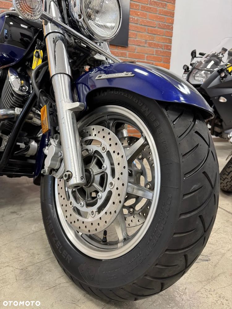 Yamaha XVS - 6