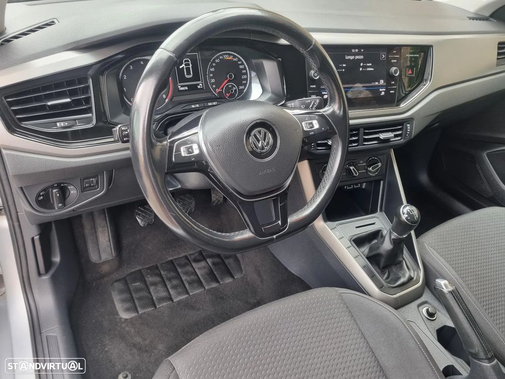 VW Polo 1.0 Confortline - 12
