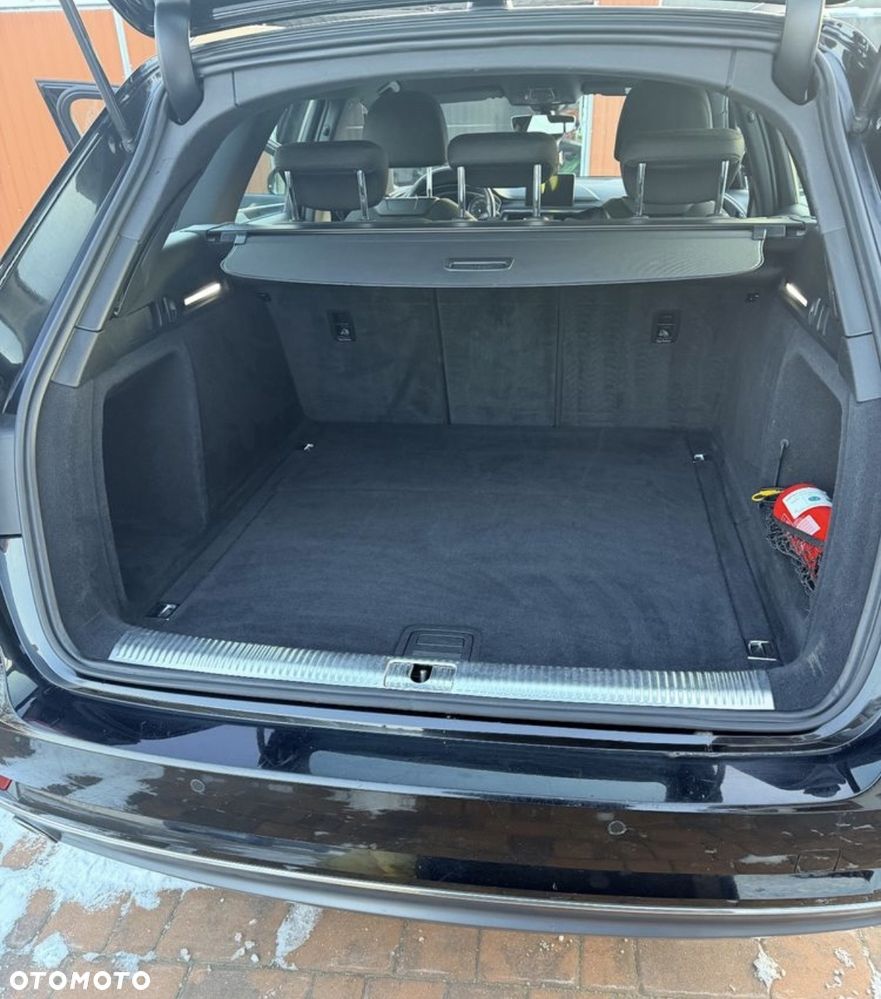 Audi A4 Avant 2.0 TDI - 9