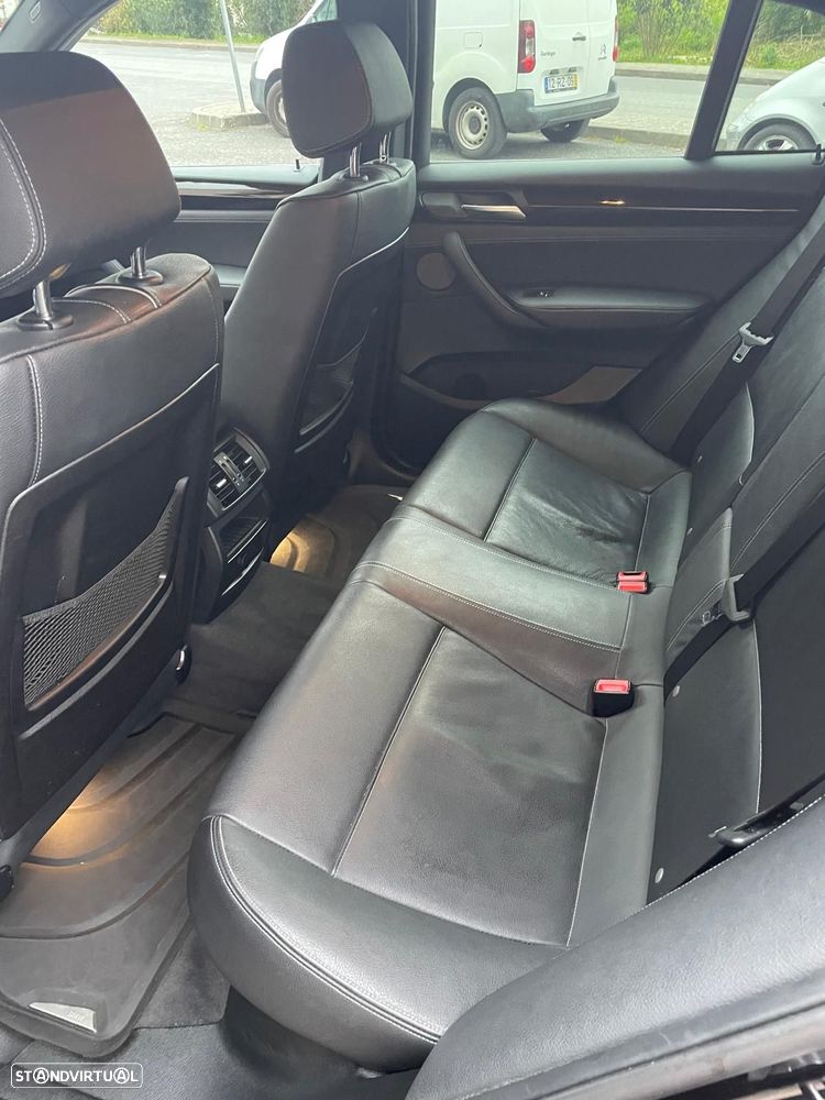 BMW X4 20 d xDrive XLine Auto - 4