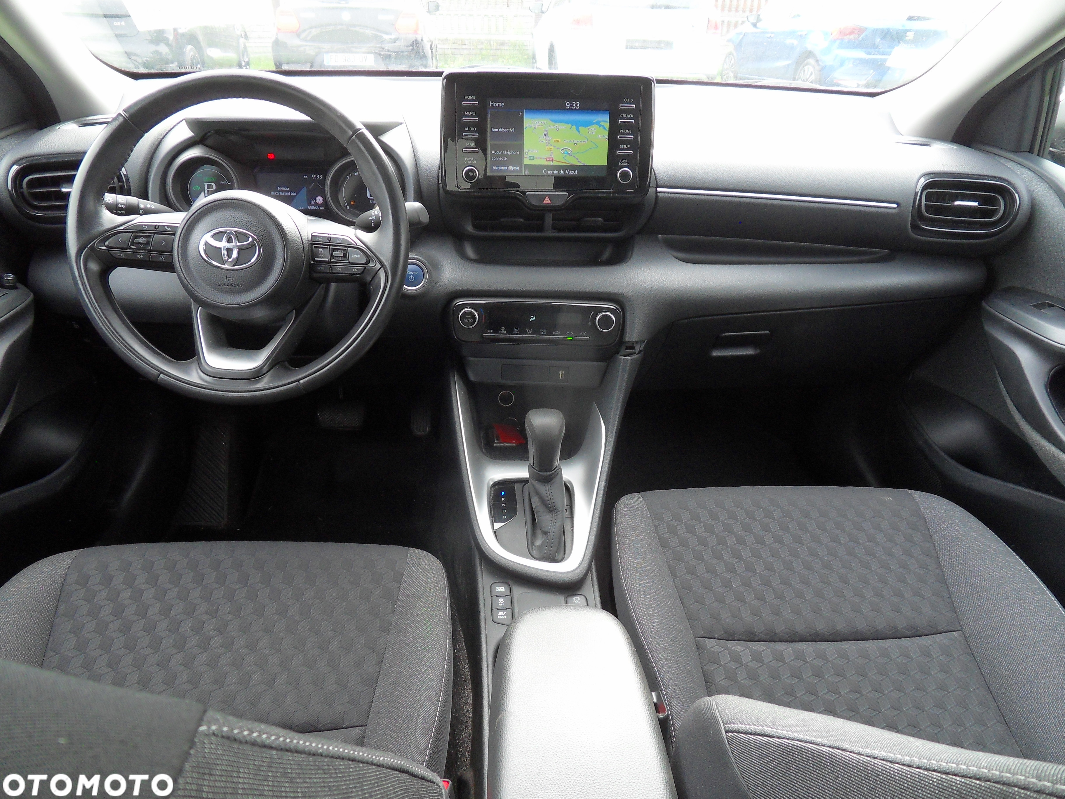 Toyota Yaris Hybrid 1.5 VVT-i Lounge - 13
