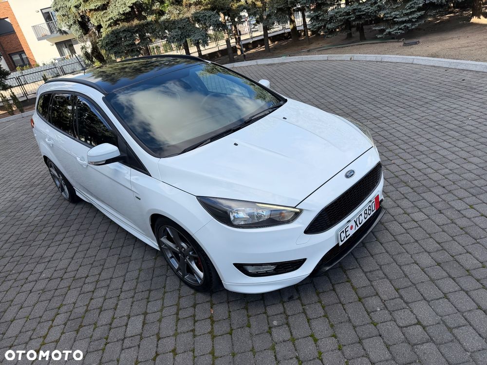 Ford Focus 1.5 EcoBoost ST-Line - 7