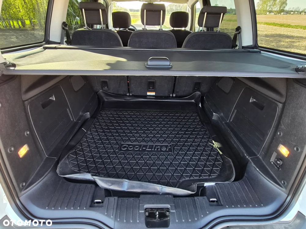 Ford Galaxy 2.0 TDCi Trend - 19