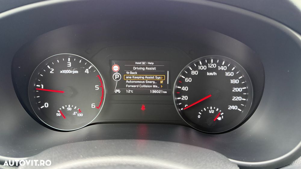 Kia Sportage 2,0 CRDI AWD Aut. Platinum - 28