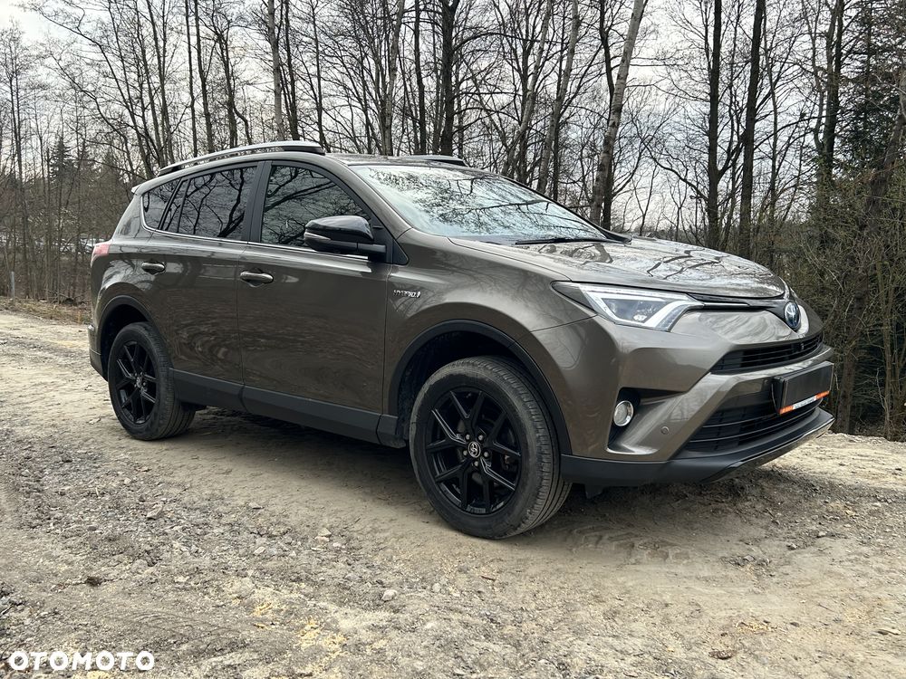 Toyota RAV4 - 2