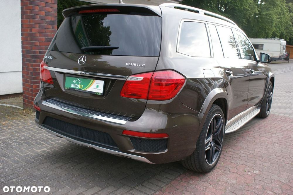 Mercedes-Benz GL - 8