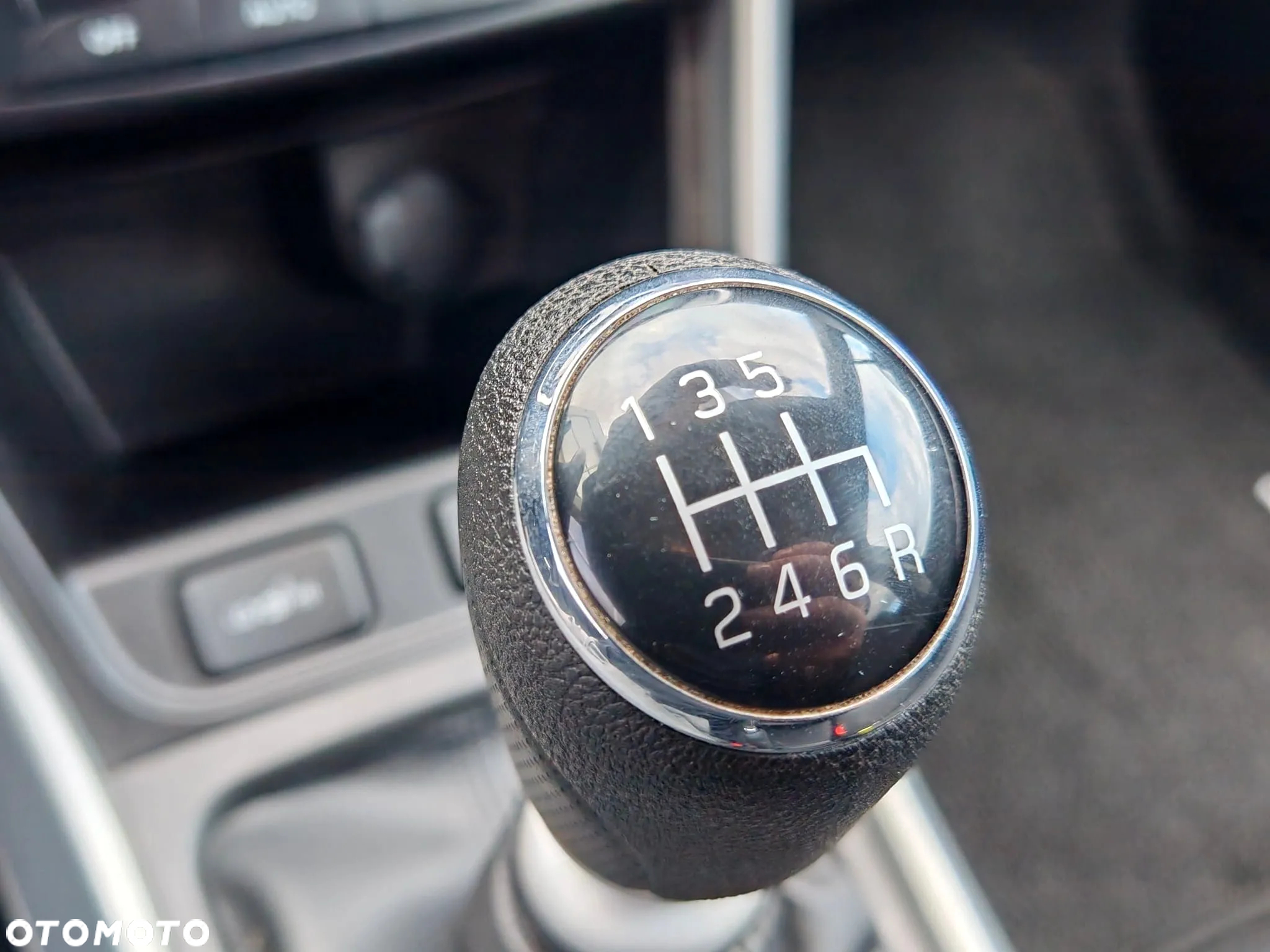 Suzuki SX4 ver-1-4-shvs-premium - 18
