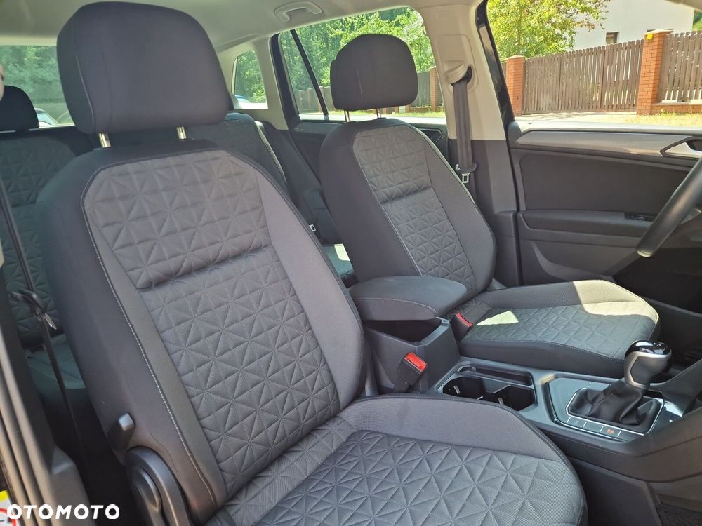 Volkswagen Tiguan - 28