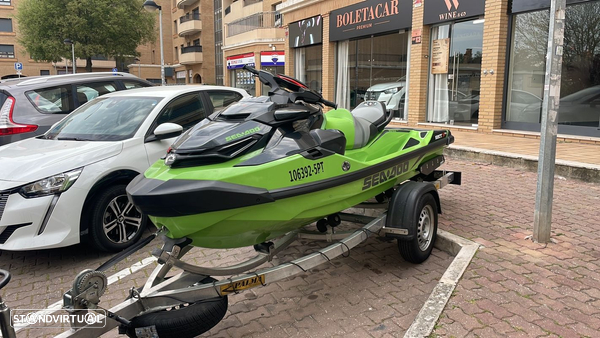 Sea-Doo RXT 300