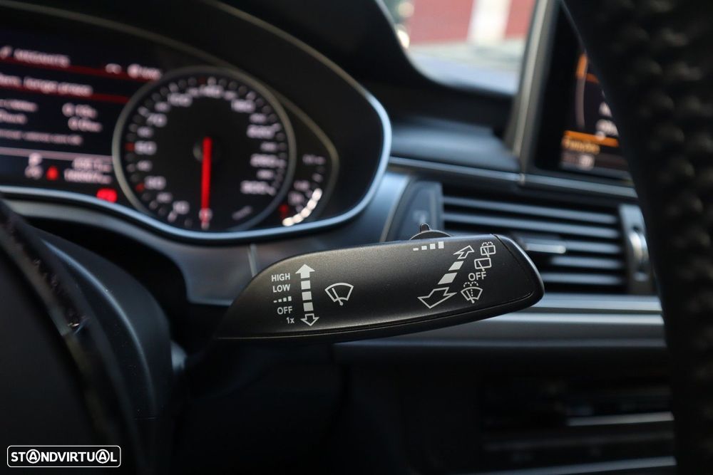 Audi A6 Allroad 3.0 TDi quattro S tronic - 33