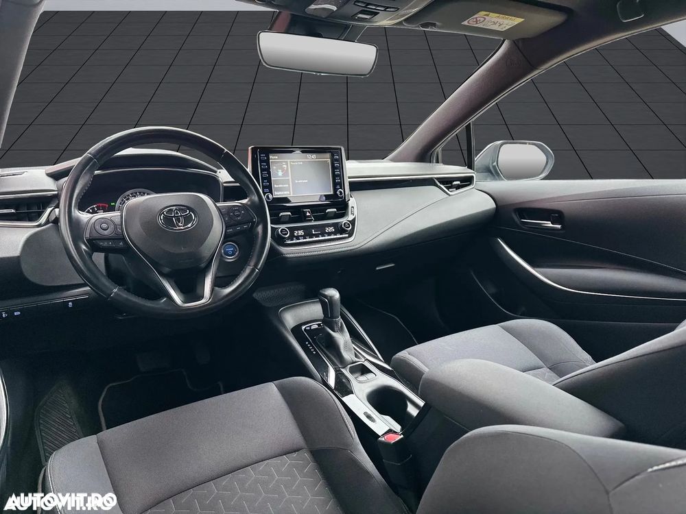 Toyota Corolla 1.8 HSD Dynamic - 12