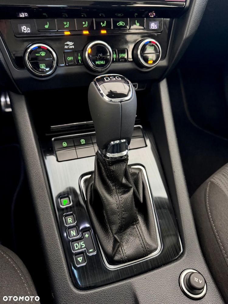 Skoda Octavia 2.0 TDI Style DSG - 8