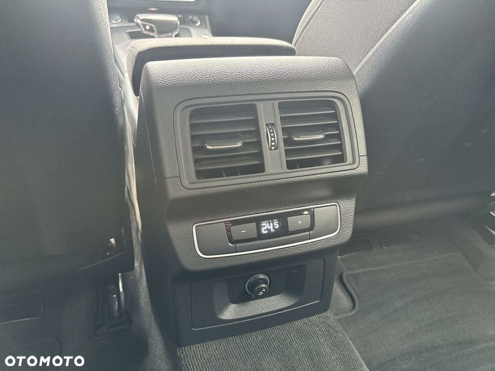 Audi Q5 Sportback - 26