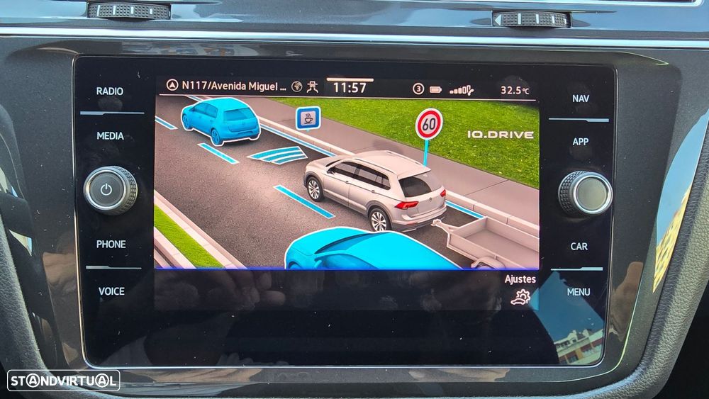 VW Tiguan 1.4 TSI eHybrid R-Line DSG - 26