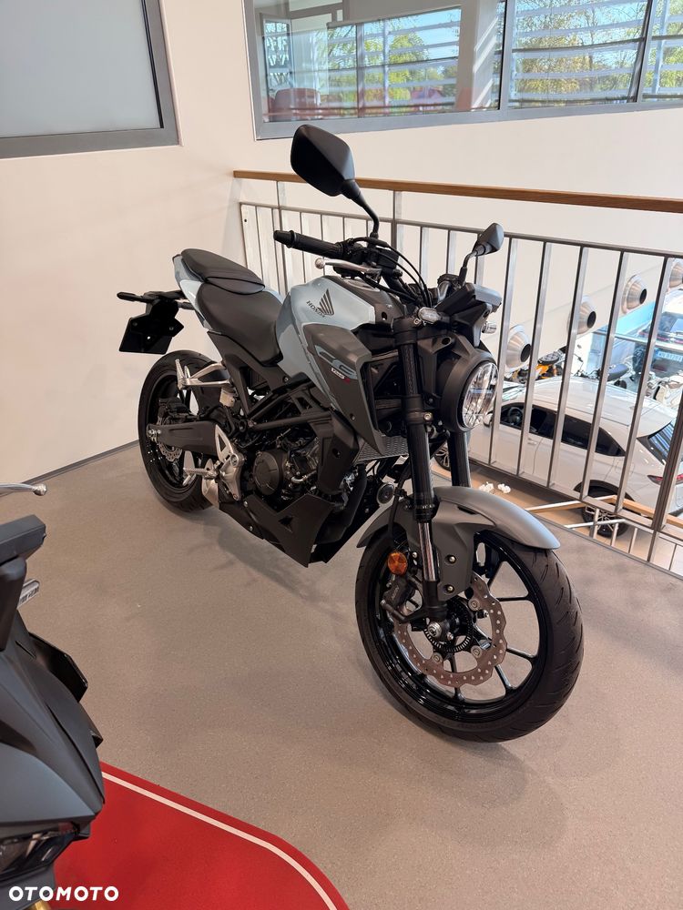 Honda CB - 6