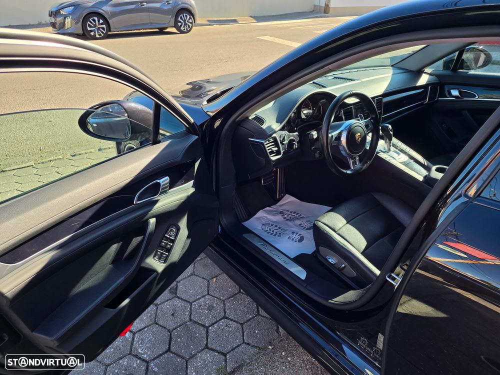Porsche Panamera 3.0 V6 - 10