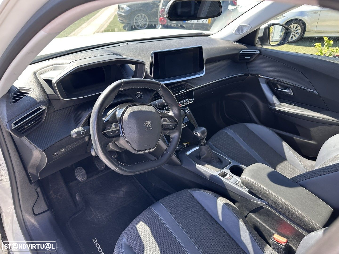 Peugeot 2008 1.2 PureTech Active - 4