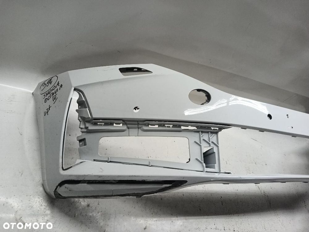 ZDERZAK PRZÓD PRZEDNI SKODA OCTAVIA IV 5E3807221L - 2