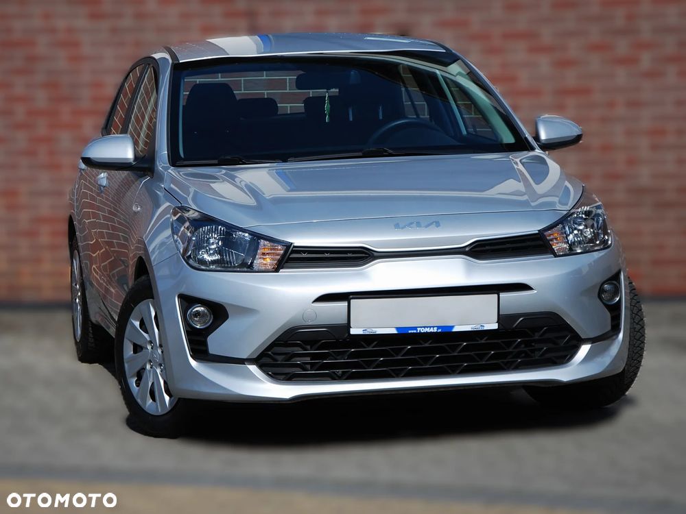 Kia Rio - 13