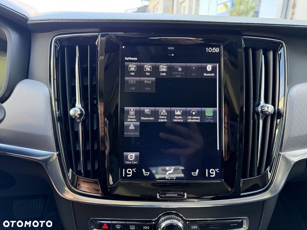 Volvo V90 D4 AWD Geartronic Inscription - 17