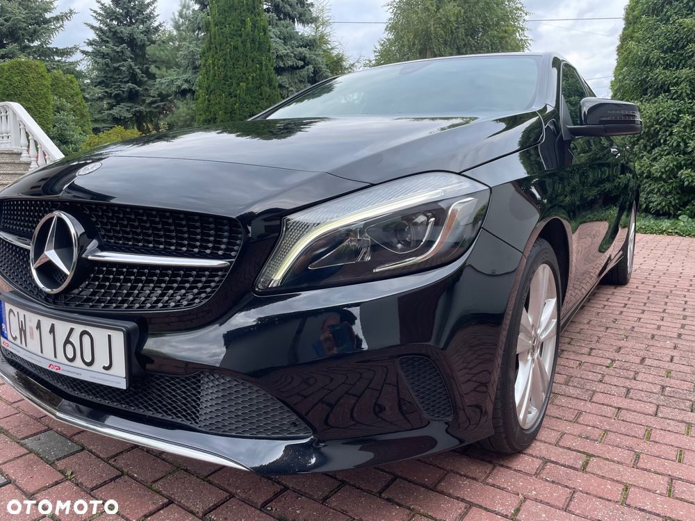 Mercedes-Benz Klasa A 180 7G-DCT - 2