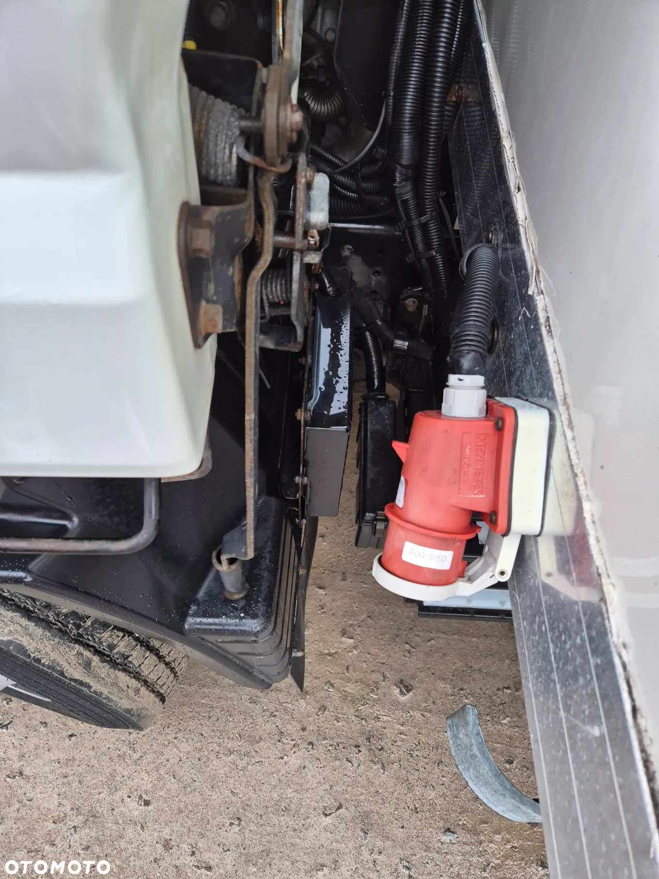 Mitsubishi CANTER 75C18 DMC 7499KG IZOTERMA 6.20 DŁ WINDA CHŁODNIA MROZNIA - 14