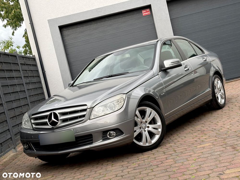 Mercedes-Benz Klasa C 180 Kompressor BlueEFFICIENCY Elegance - 7