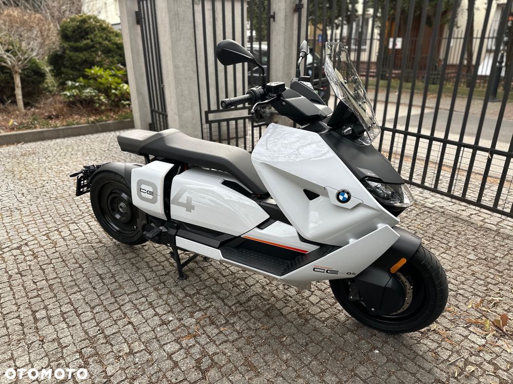 BMW CE 04 - 3