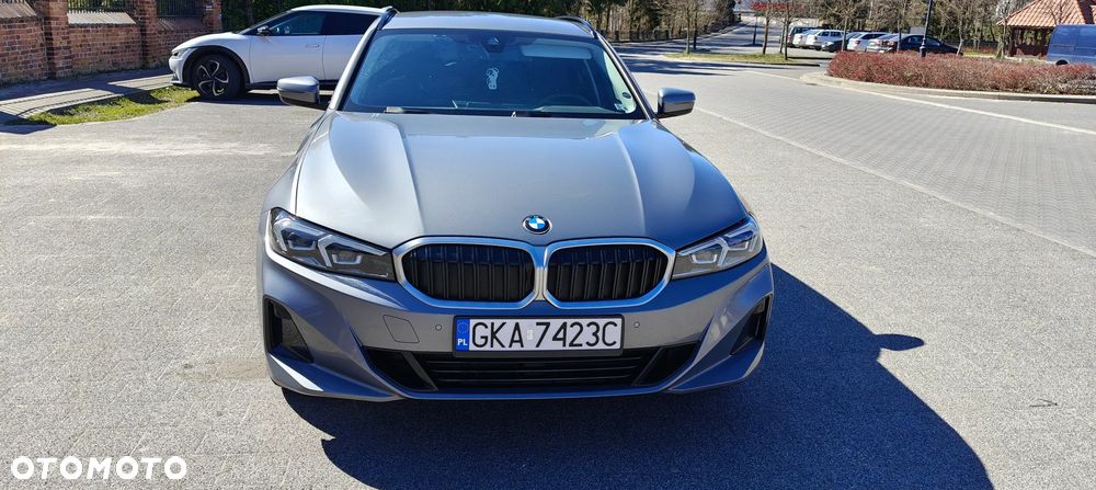 BMW Seria 3 318d MHEV - 3