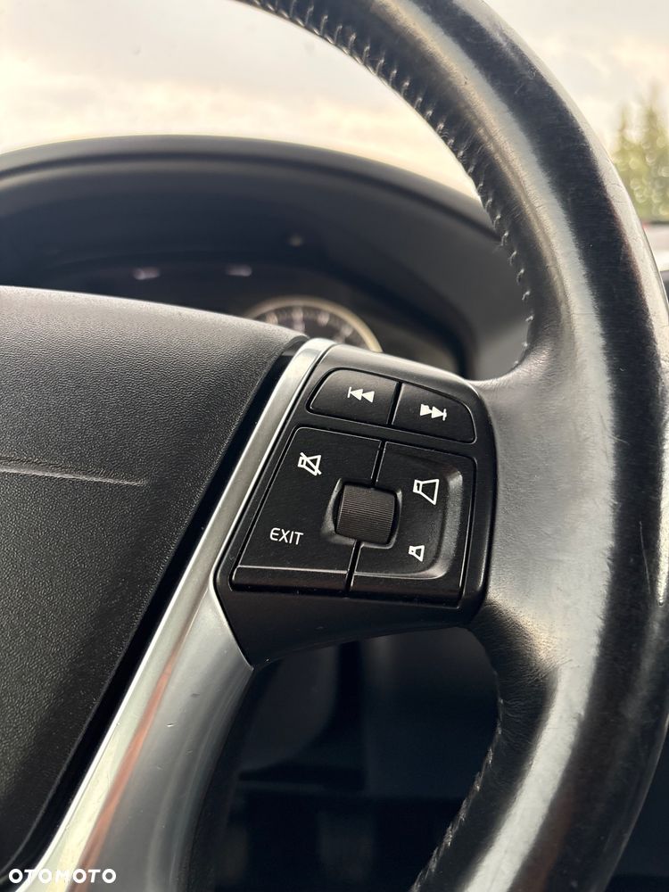 Volvo XC 60 - 18
