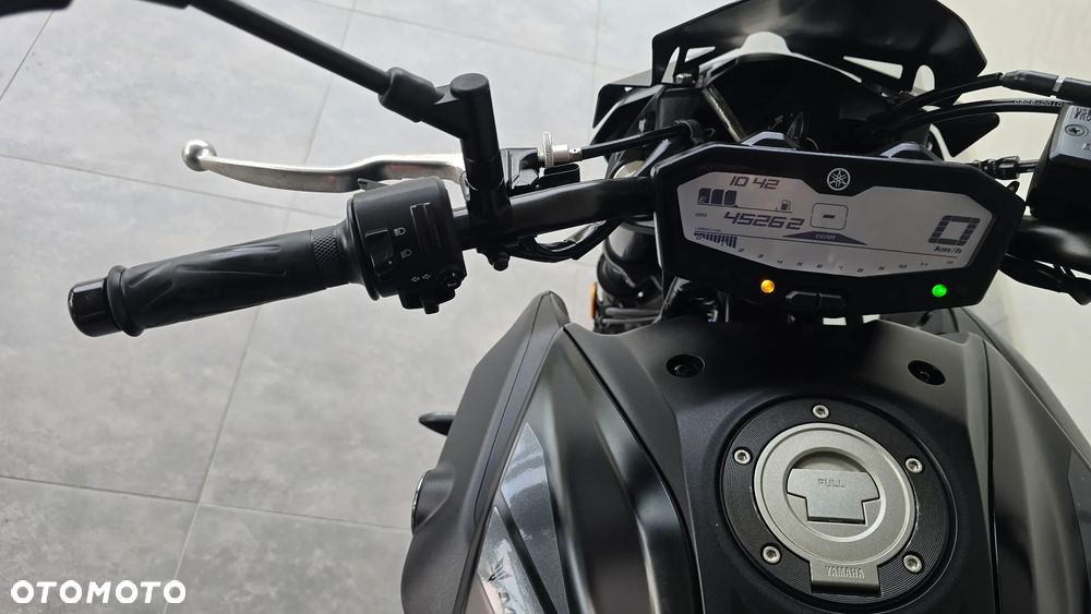 Yamaha MT - 26