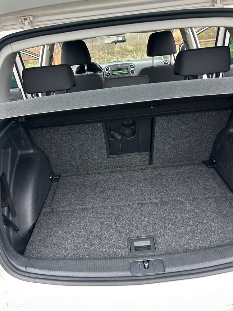 Volkswagen Golf Plus 1.6 TDI DPF DSG Highline - 15