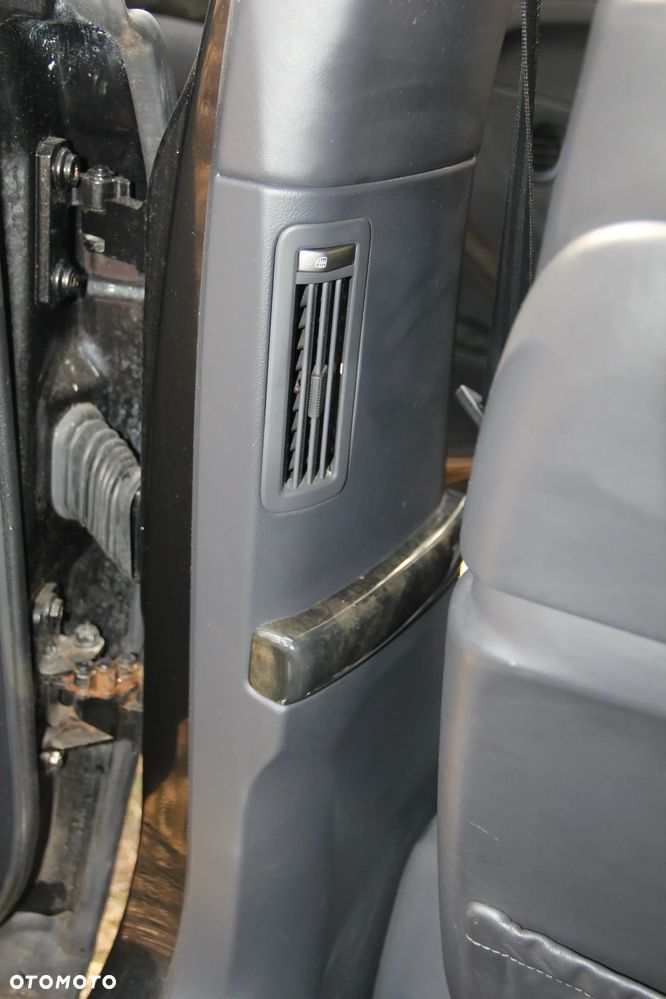Volkswagen Phaeton 3.0 V6 TDI DPF 4Mot (5os) - 37