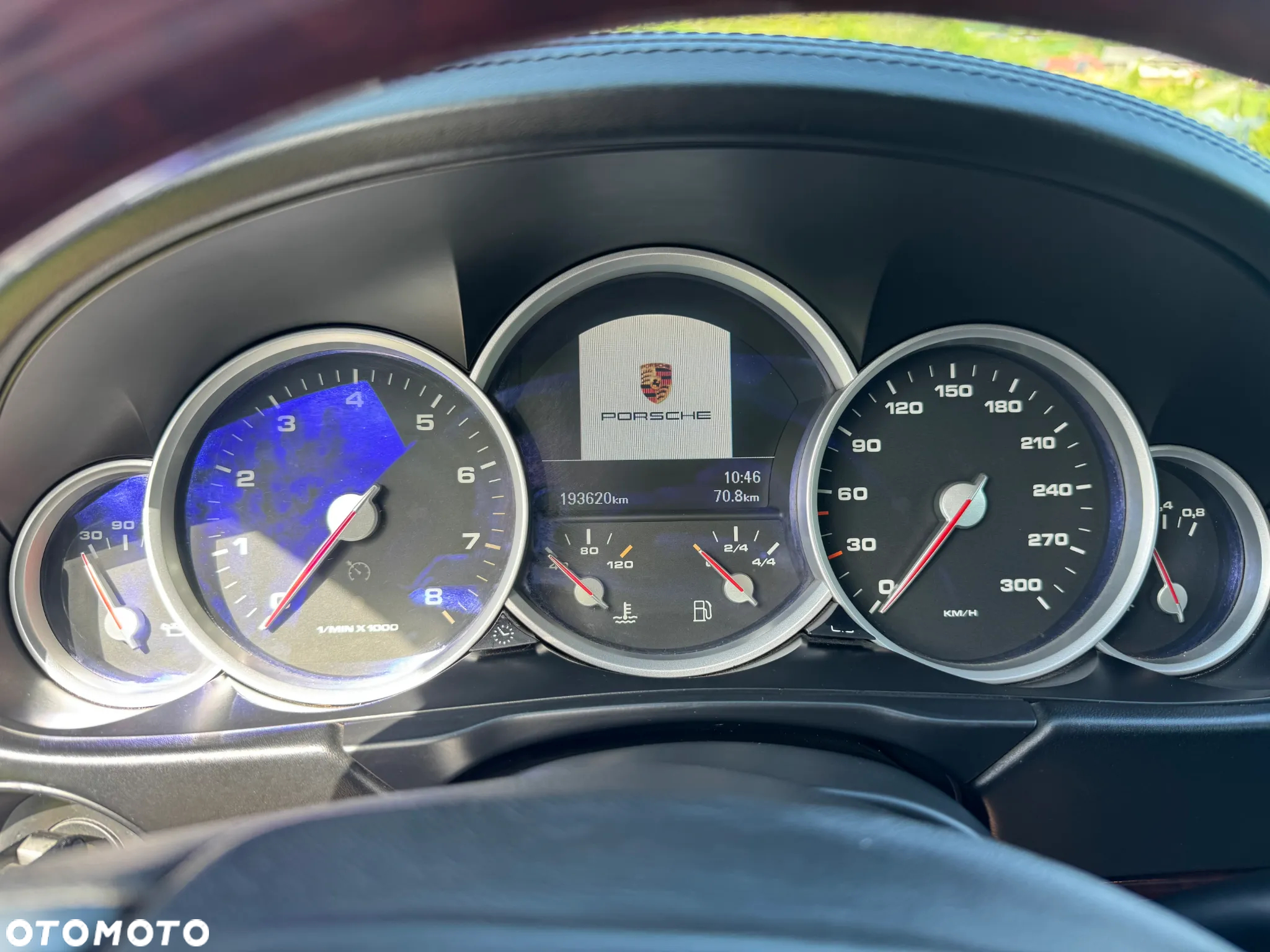Porsche Cayenne Turbo - 26