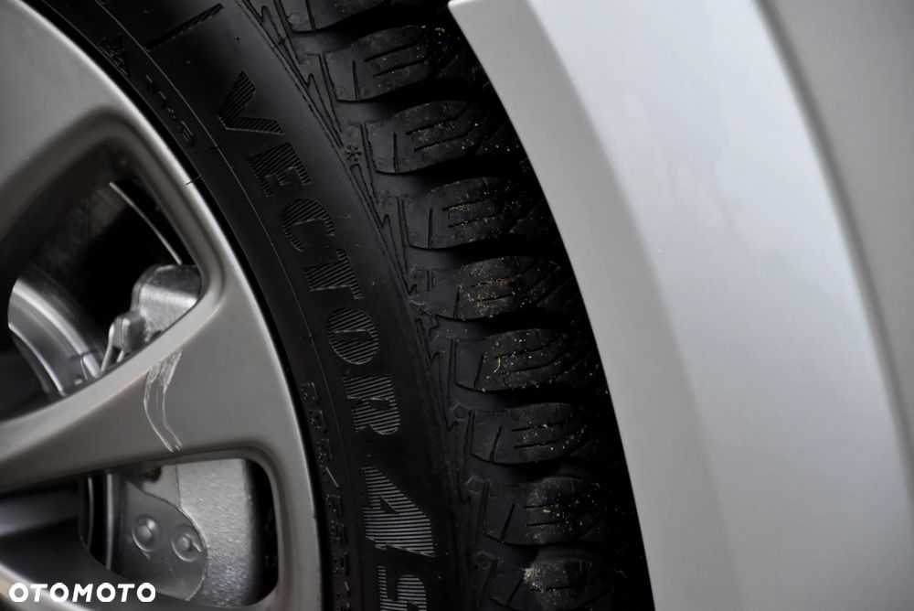 Opel Astra 1.6 Edition 111 Jahre - 13