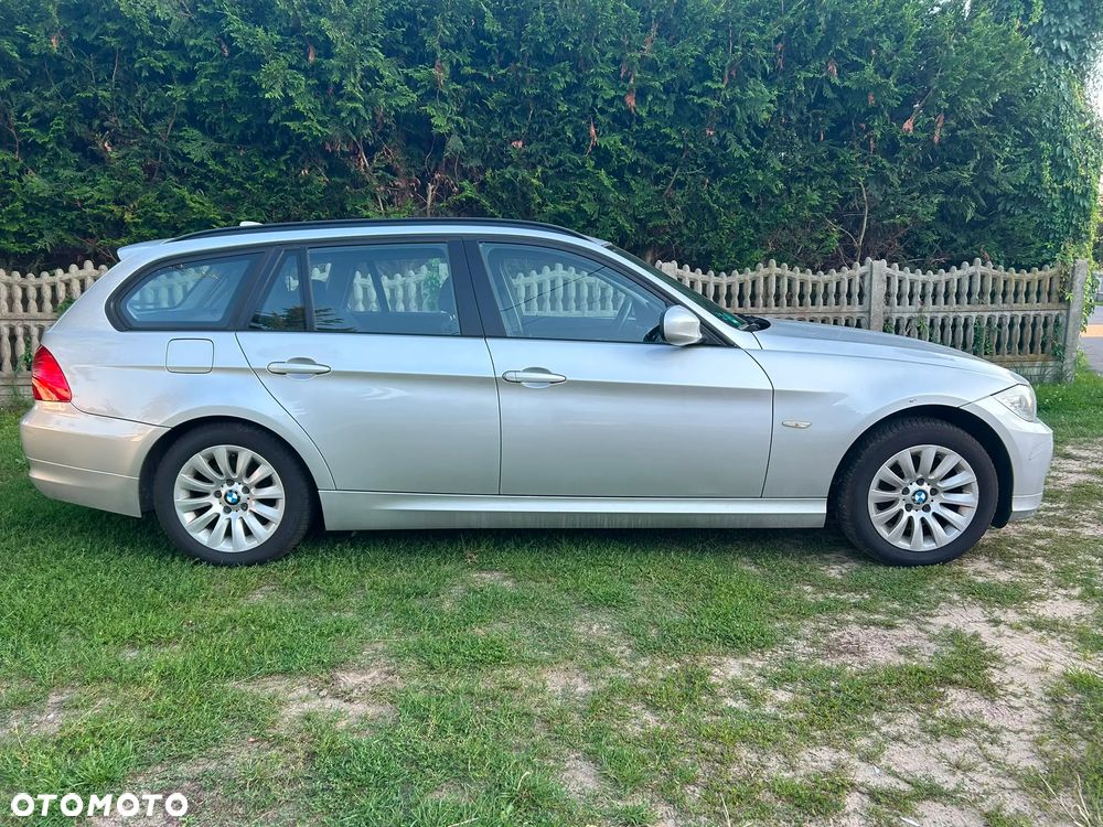 BMW Seria 3 318d - 8