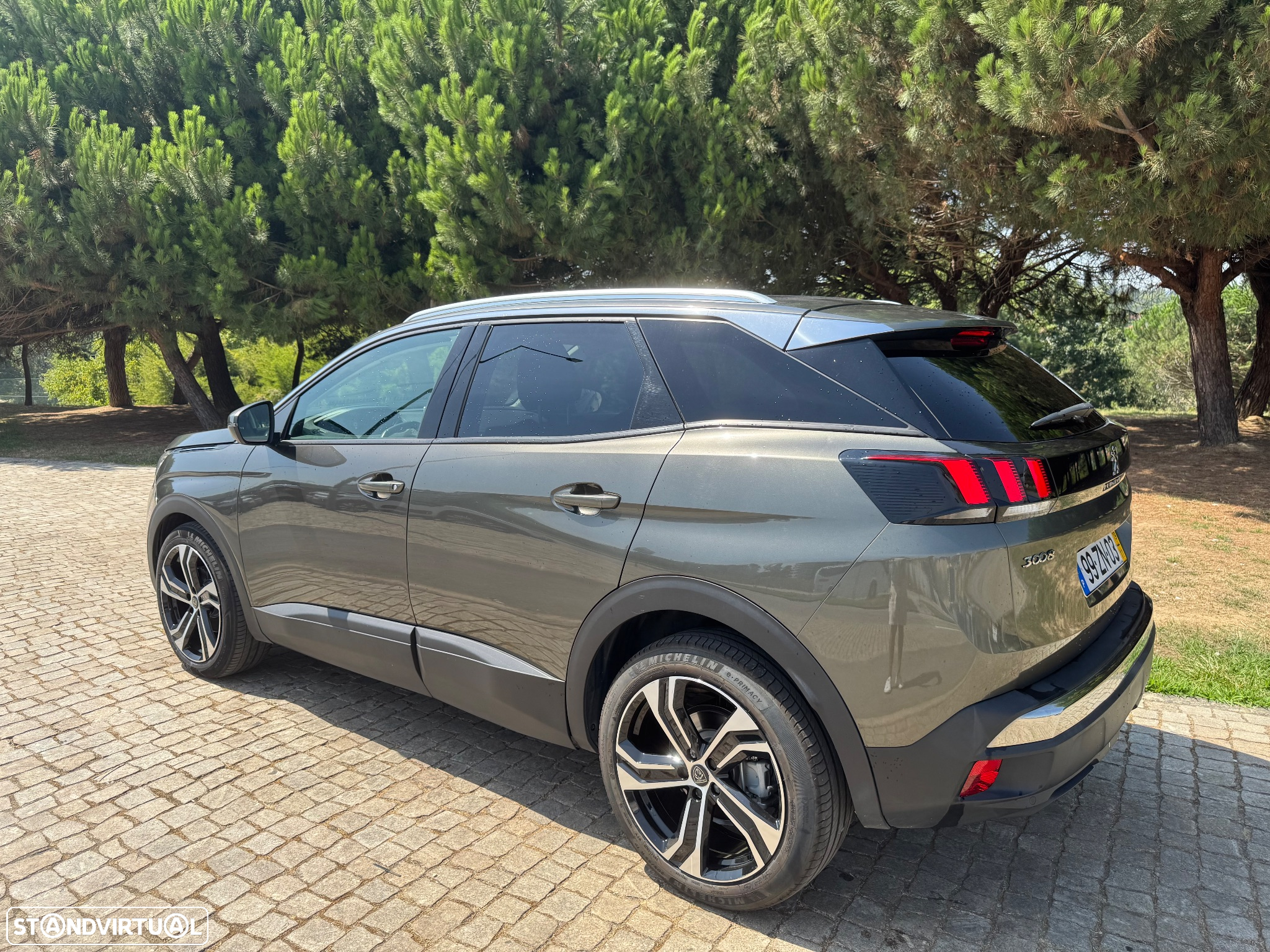 Peugeot 3008 1.5 BlueHDi Allure - 4