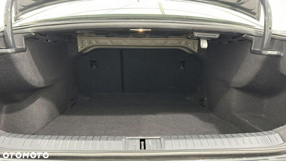 Volkswagen Passat 1.5 TSI EVO Essence DSG - 11