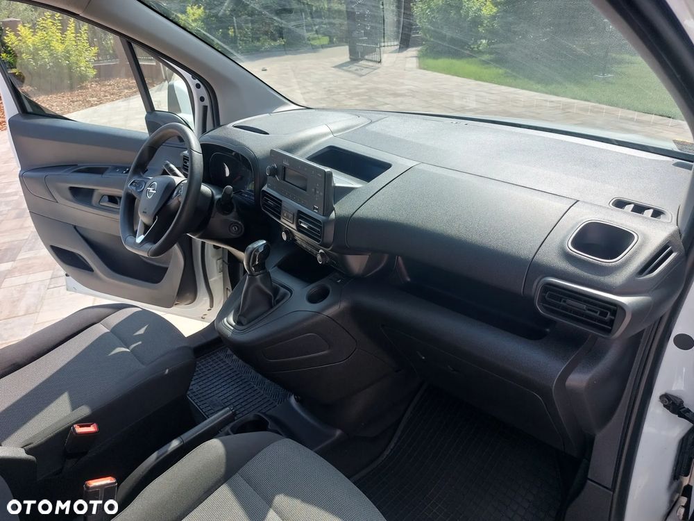 Opel Combo Life 1.5 CDTI Enjoy S&S - 23