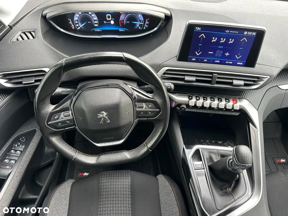 Peugeot 5008 2018
