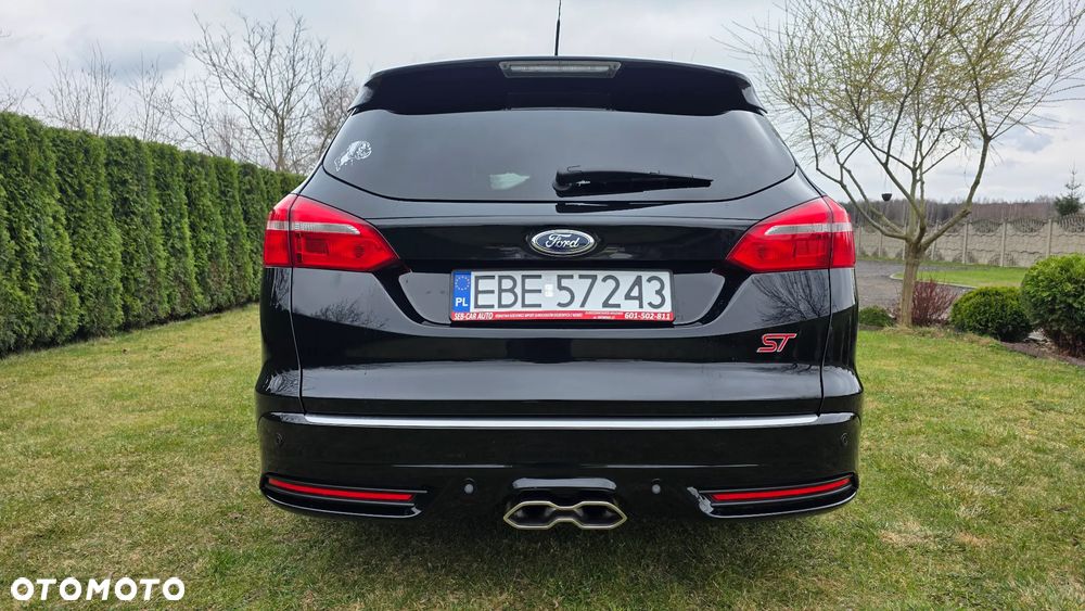 Ford Focus 2.0 TDCi ST - 12