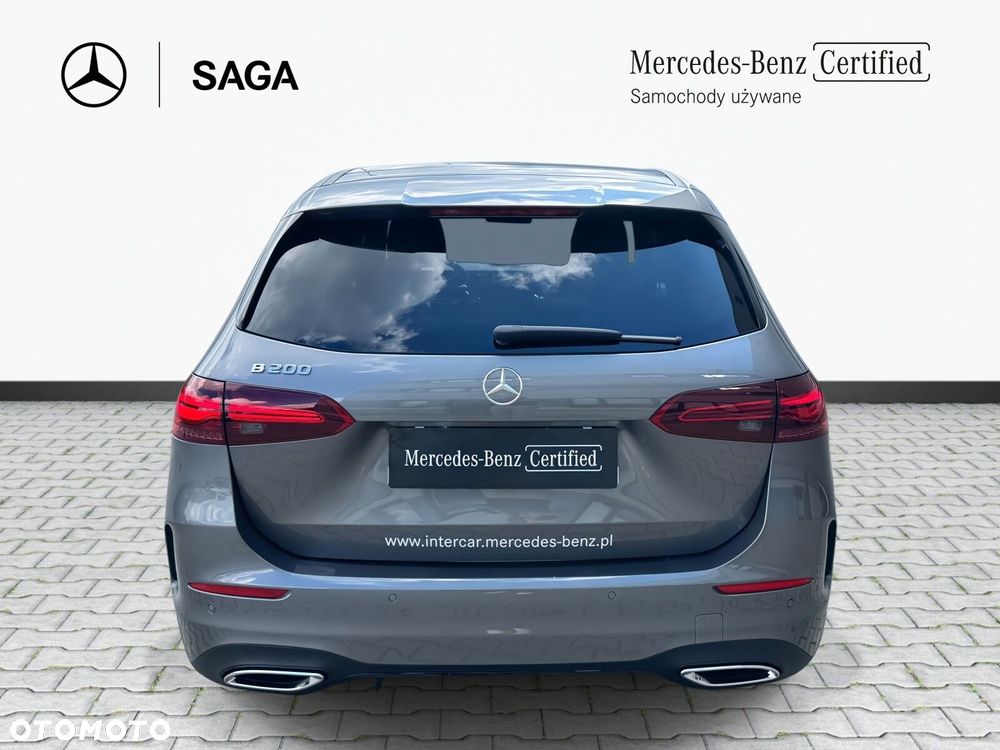 Mercedes-Benz Klasa B 200 4-Matic AMG Line 8G-DCT - 6