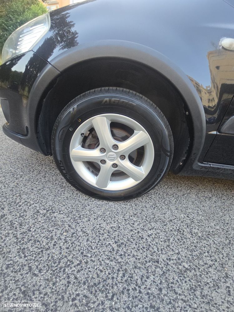 Suzuki SX4 1.5 GLX Outdoor Line - 34