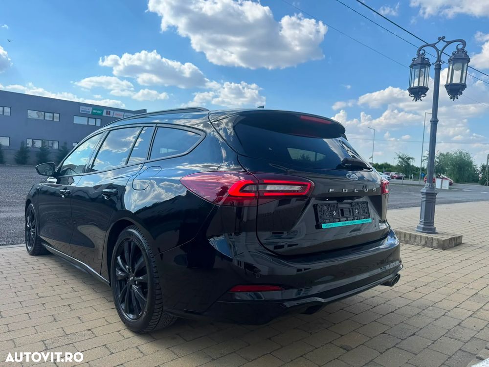 Ford Focus 1.5 EcoBlue 8AT ST-Line X - 5