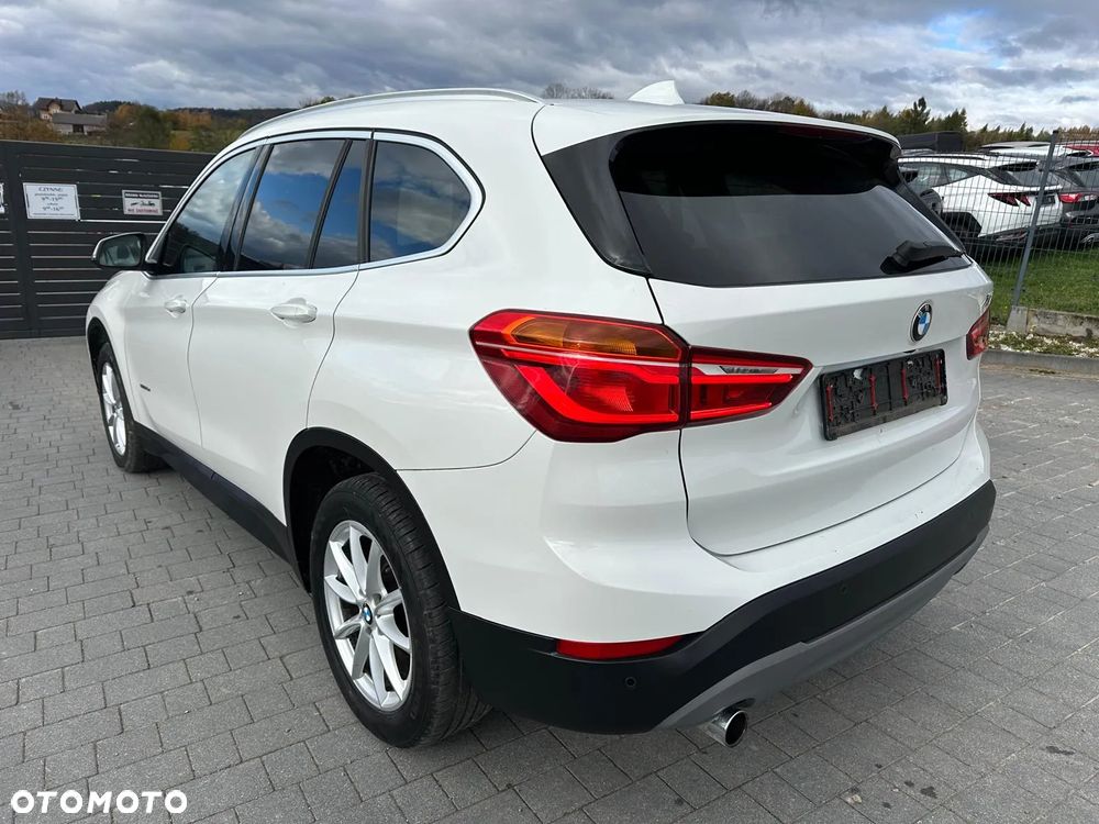 BMW X1 sDrive16d - 6