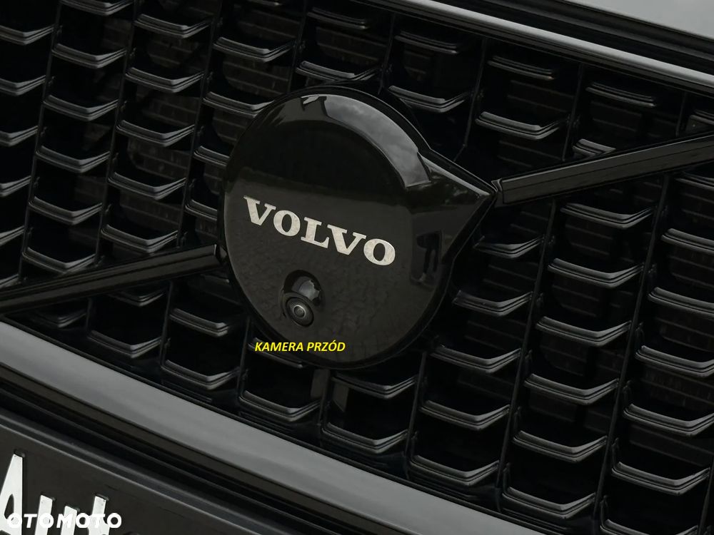 Volvo XC 60 B5 B AWD Plus Dark - 32